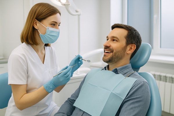 Протезирование зубов в Уфе: когда возвращение улыбки становится делом души